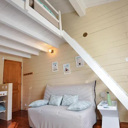 Holiday home Gorgeous In With Kitchen *