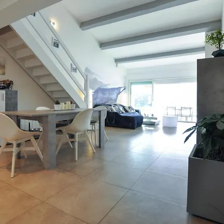 Gorgeous In With Kitchen *