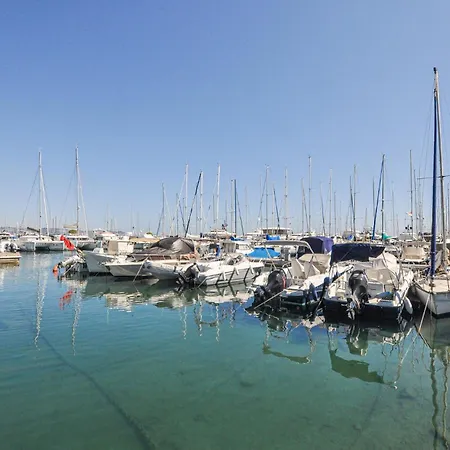 Holiday home Amazing In Frejus